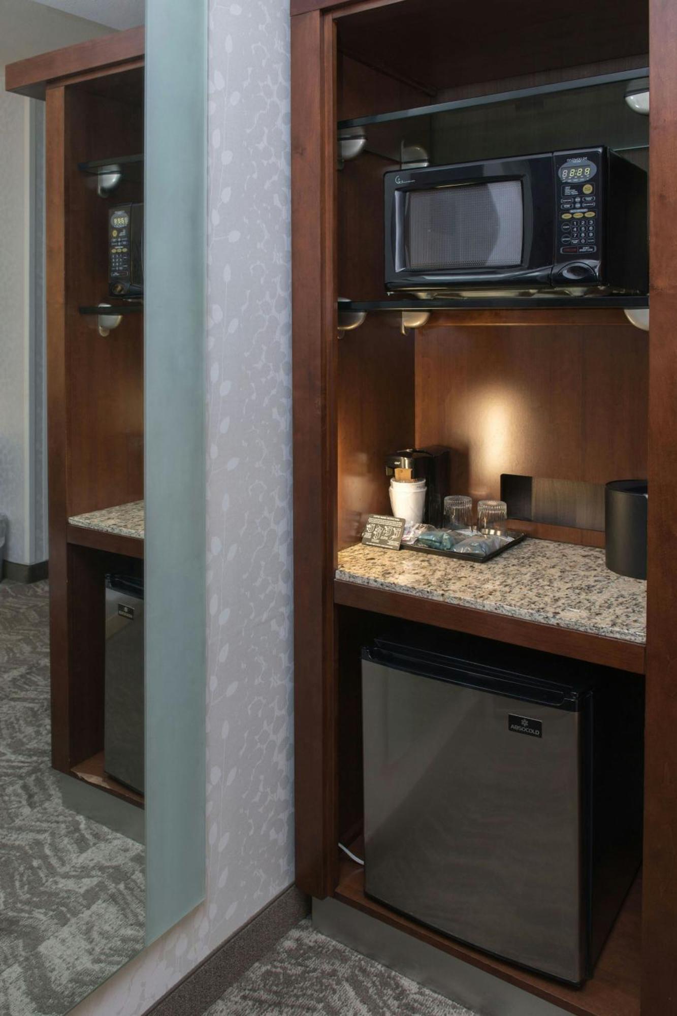 Springhill By Marriott Hotel 3*
