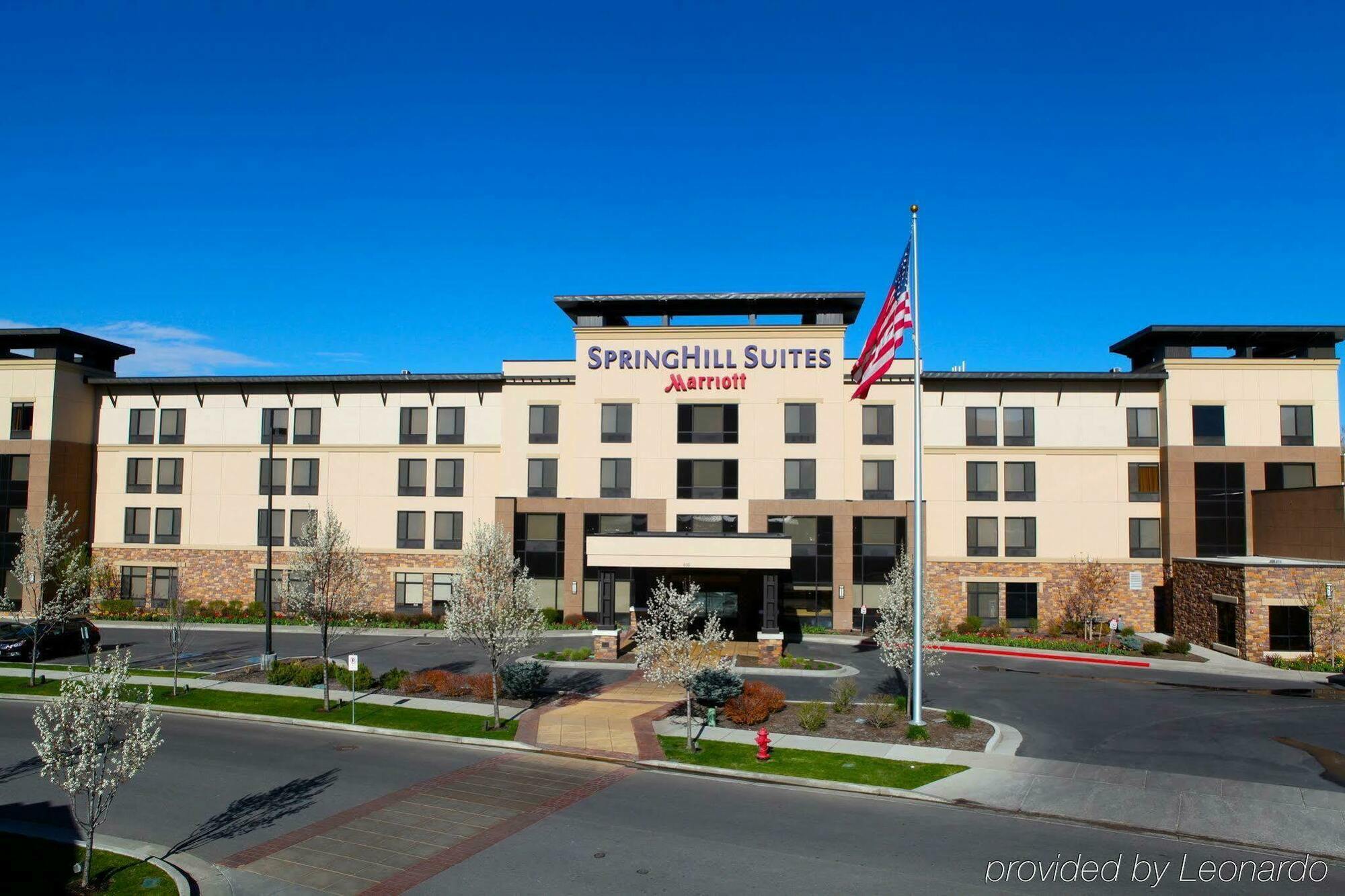 Hotel Springhill By Marriott